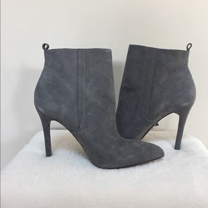 Pour La Victoire suede gray booties size 8.5 NWOT